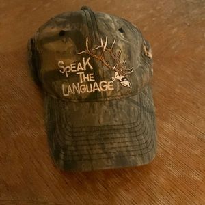 Speak the language camo hat